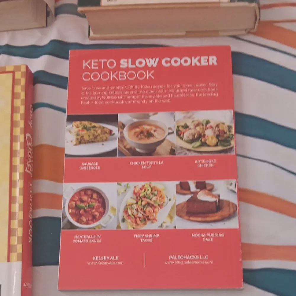 Assorted Cookbook Collection - Picture 9 of 14